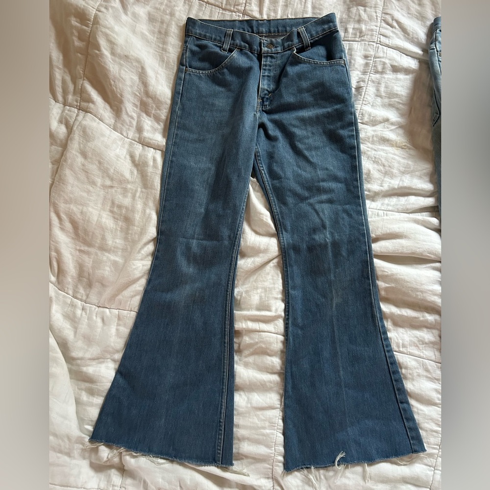 Vintage Levi’s orange tab high waisted flared blue wash denim bell bottoms, 28